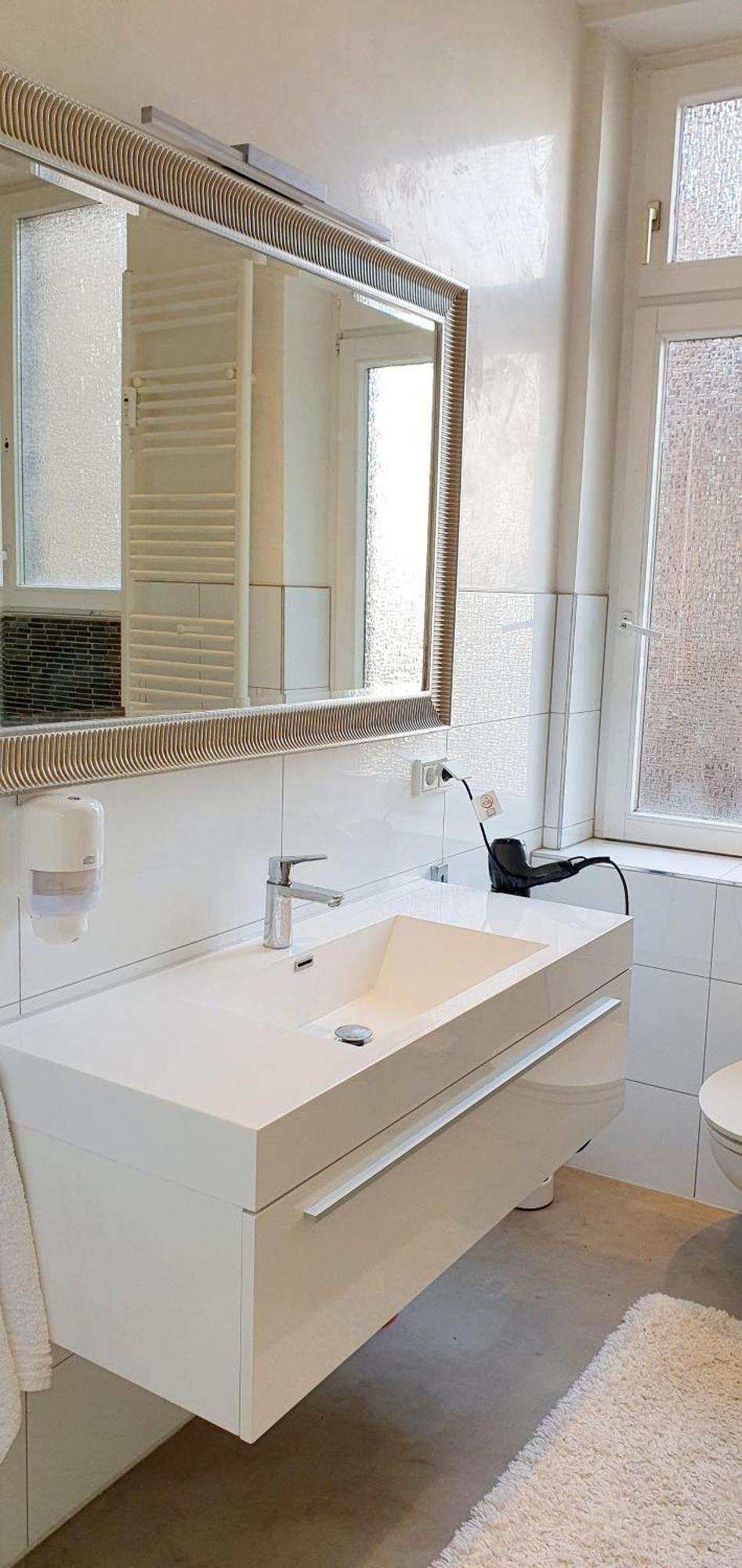 Helles Zimmer Mit Kingsize-Bett MHG Exteriér fotografie